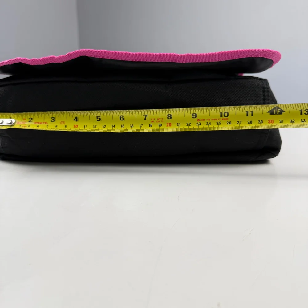 Sanrio official Hello Kitty Messenger Bag Black Pink - Picture 12 of 13